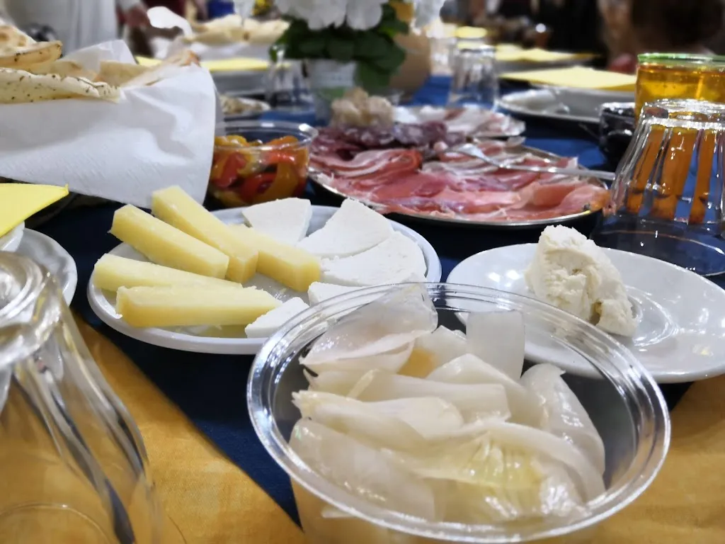 Agriturismo Nuraghe Alvu dei Fratelli Pes restaurant in Nulvi