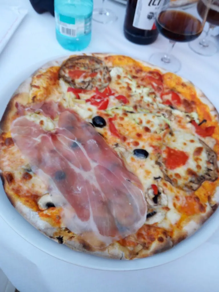 Alessia Dessí_Bar Pizzeria Vecchia Valenza_Nuragus_review