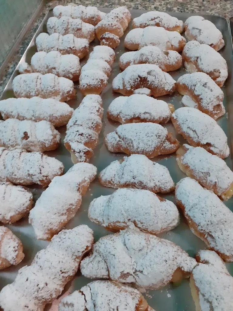 Piras Gianluca Bar Pizzeria Pasticceria_Nuraminis_slider_image_2