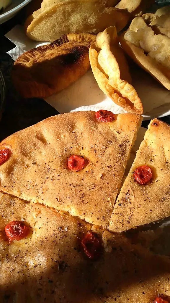 Pizzeria-Gastronomia IS PILASTRUS_Olia Speciosa_slider_image_2