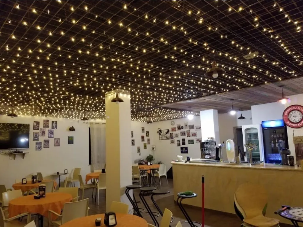 Bar Pizzeria Ristorante L'altro Bar di Maria Chiara Paddeu restaurant in Ollolai