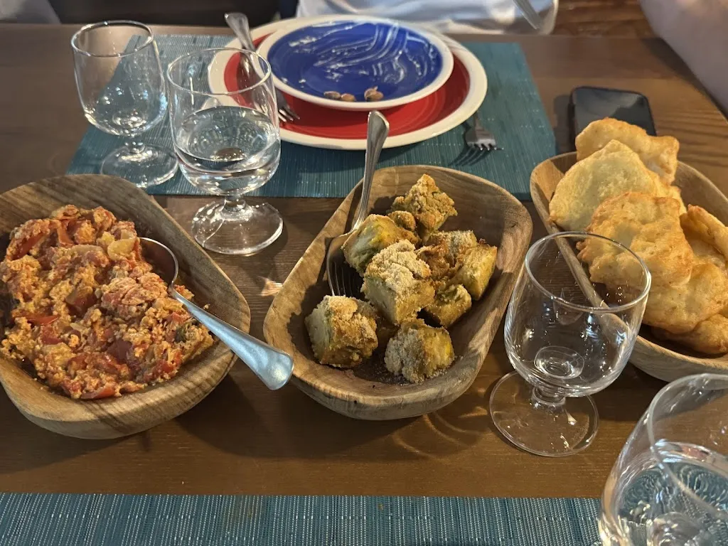 Kendall Pschak_Sa horte de su poeta_Oliena_recensione