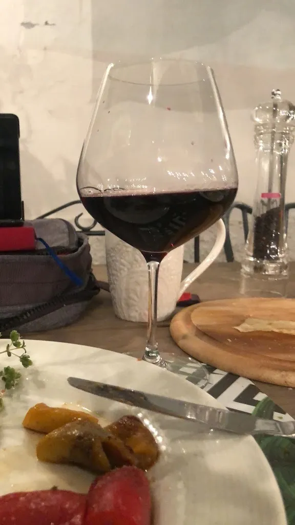 William Cogoni_Montiblu_Nuoro_review