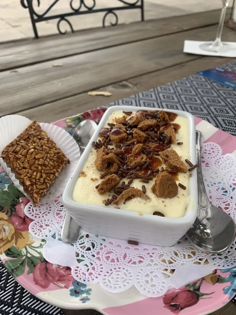 Laura J_Montiblu_Nuoro_review