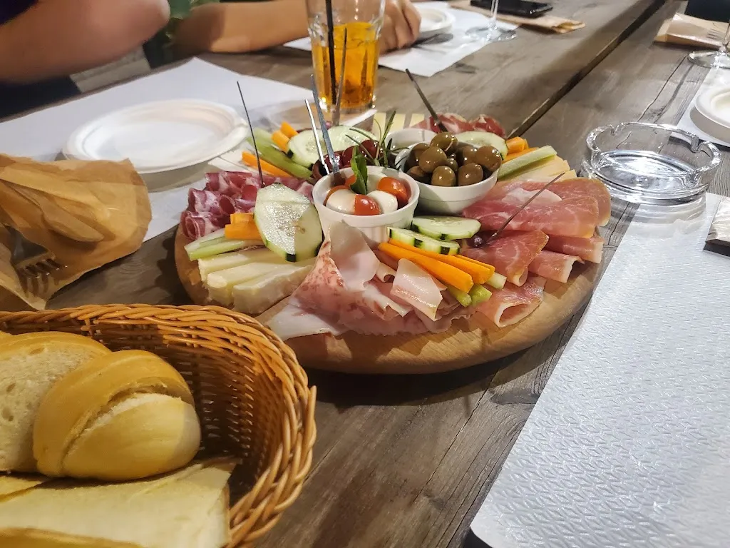 Trattoria Il Tagliere_Nuoro_slider_image_3