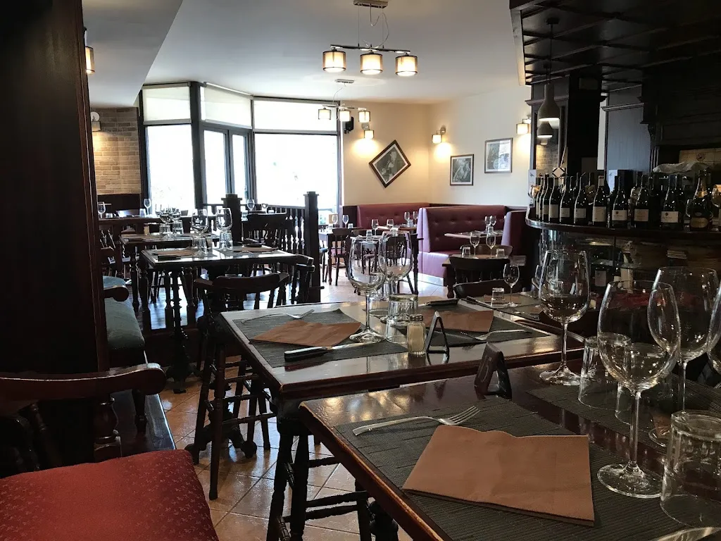 Lorenzo Del Pellegrino_Coffee Royal pub_Nuoro_review