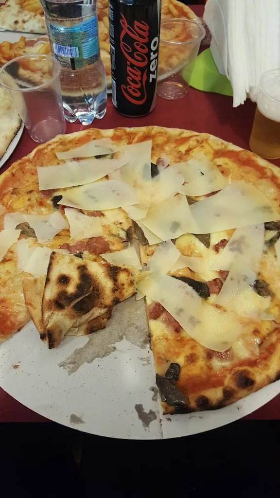 Anna Canellini_Pizzeria 2 Buone Ragioni_Nuoro_review