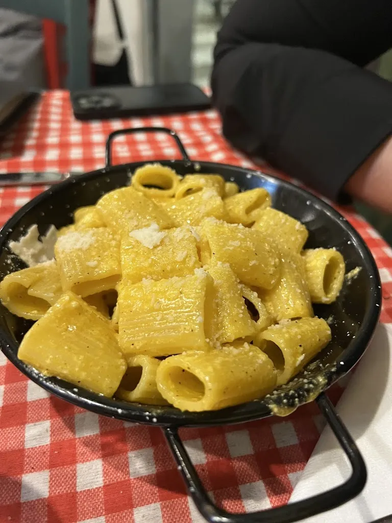 Bianca Parzer_Profumi de' Roma trattoria romana_Olbia_review