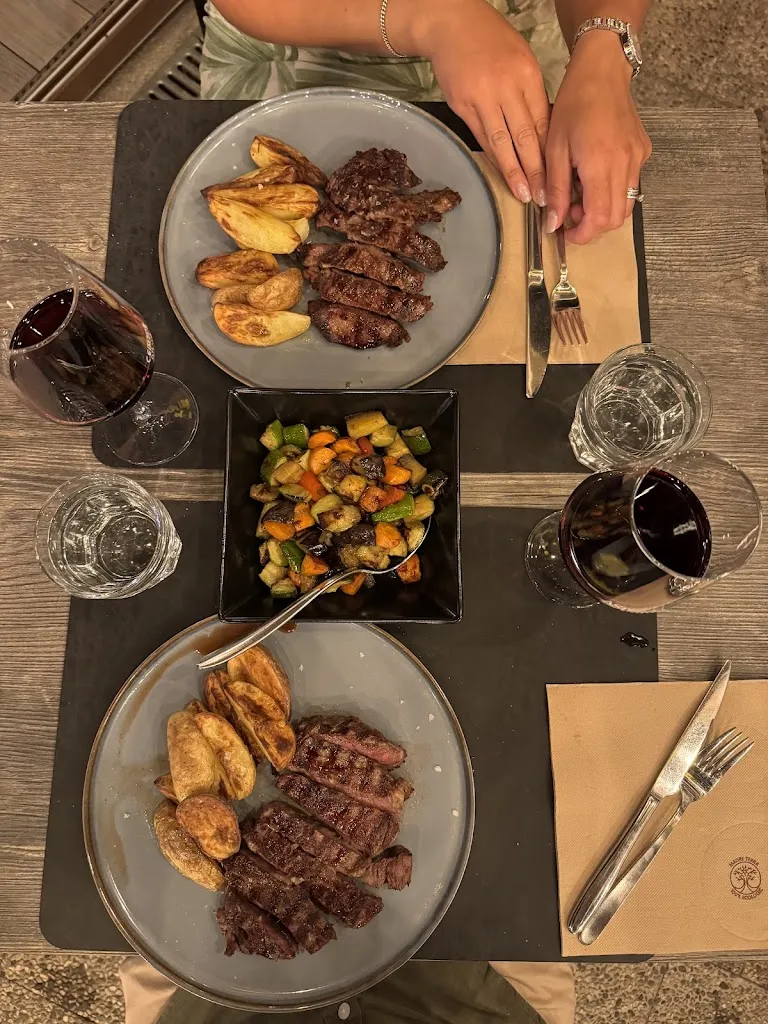 Onur Aksoy_Ristorante Art Academy_Olbia_review