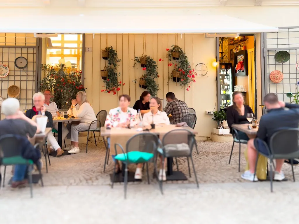 Kombo Street_Olbia_slider_image_1