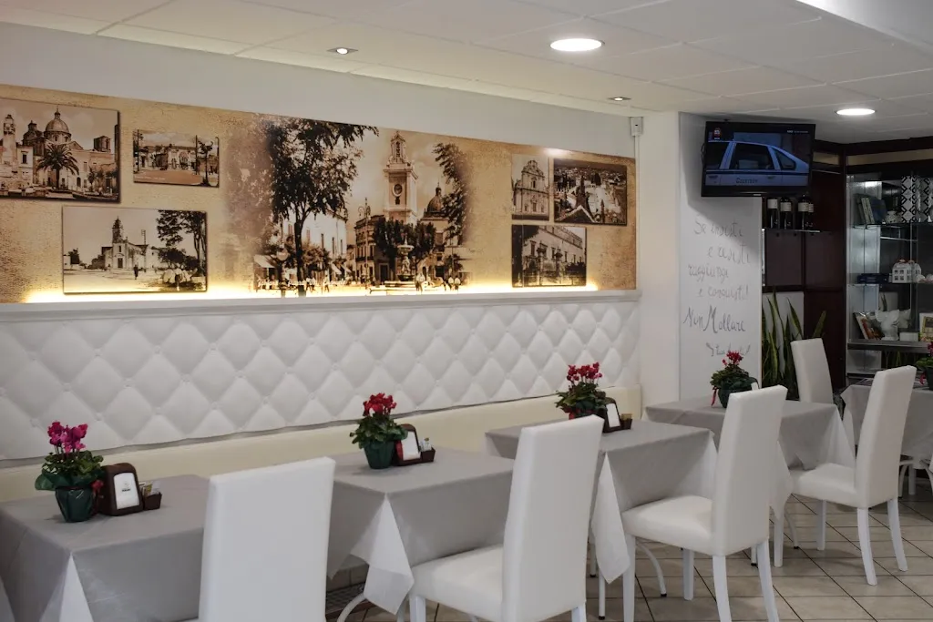 Bar Jolly restaurant in Francavilla Fontana