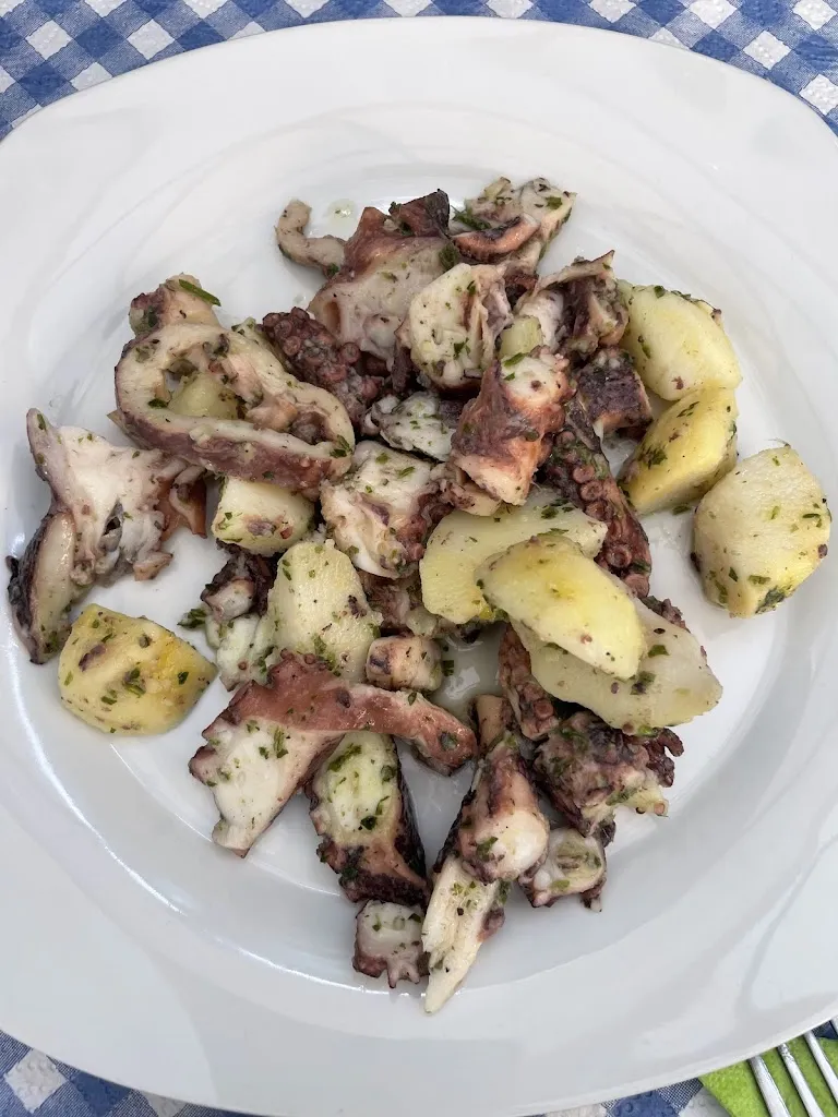 Trattoria da Leo e Lina_Olbia_slider_image_3