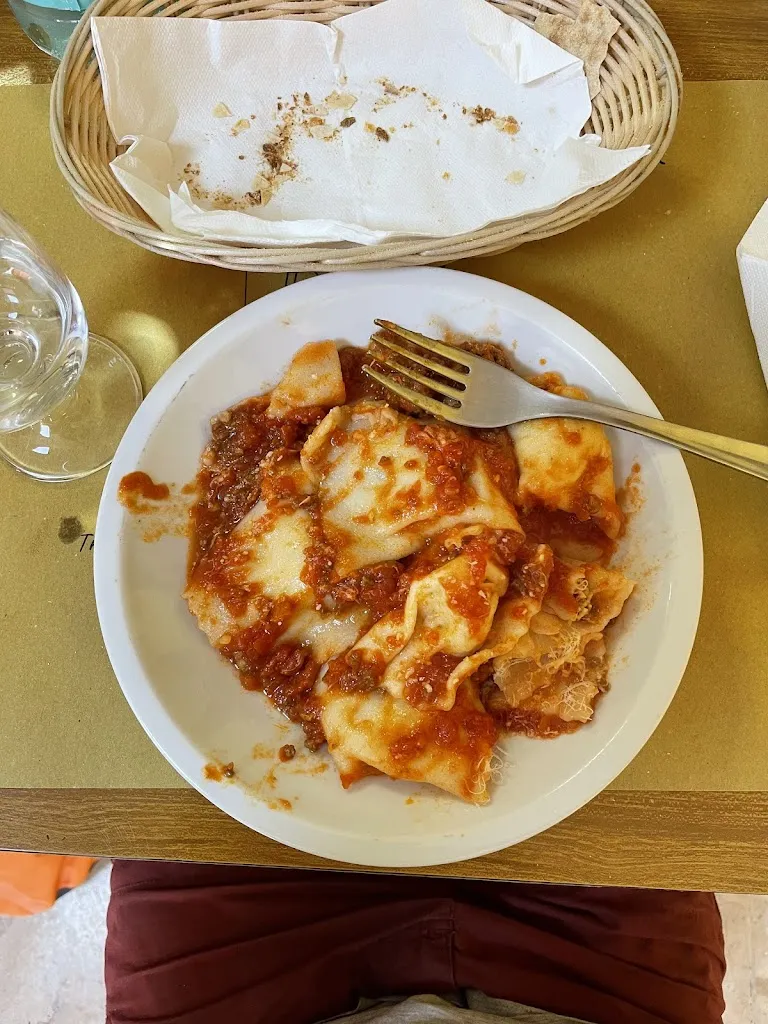 iliya pezeshki_Trattoria Bar Pizzeria da Pieretto_Orroli_review