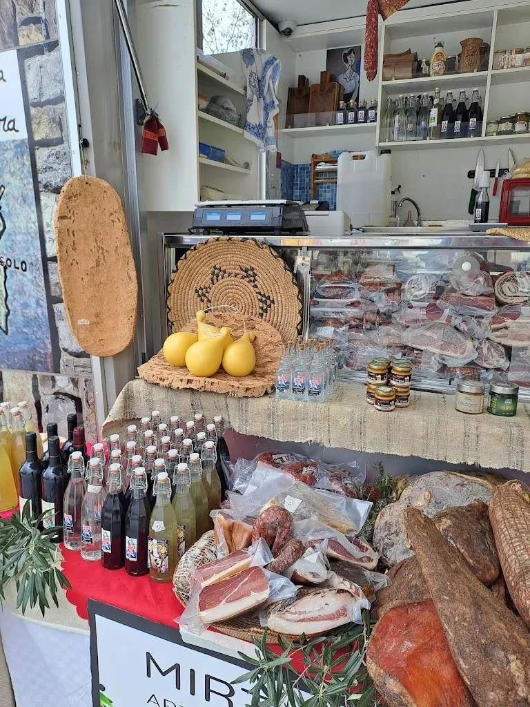 Gustos de Orgosolo pratobello 1969 restaurant in Orgosolo