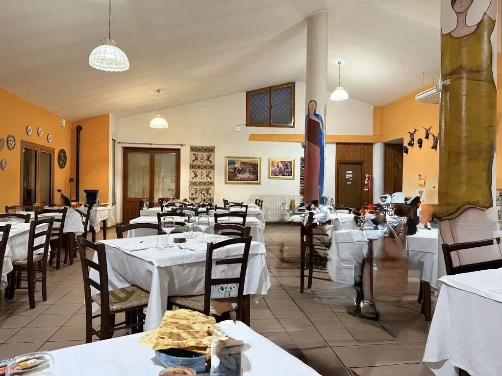 Camping Ristorante Supramonte restaurant in Orgosolo