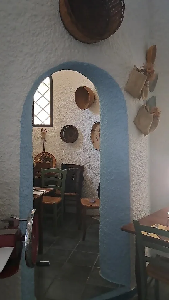 Ristorante Ai Monti del Gennargentu_Orgosolo_slider_image_2