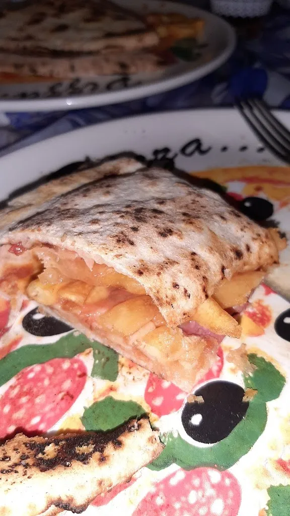 Pizzeria Burranca Efisio_Ortacesus_slider_image_2