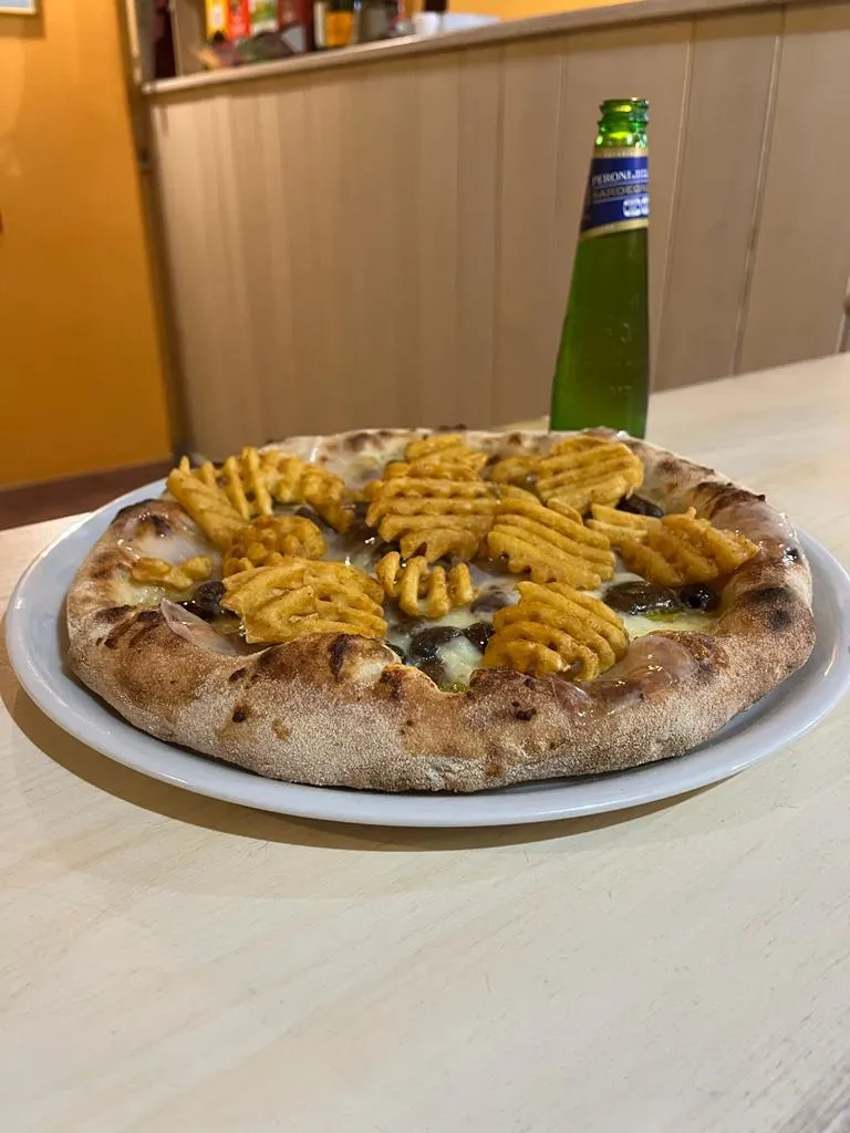 Gastronomia pizzeria da Bellina Francesca_Orune_slider_image_3