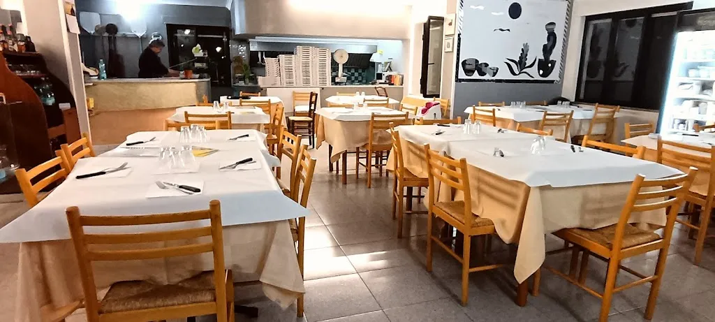 Serra Sergio Pizzeria restaurant in Osini