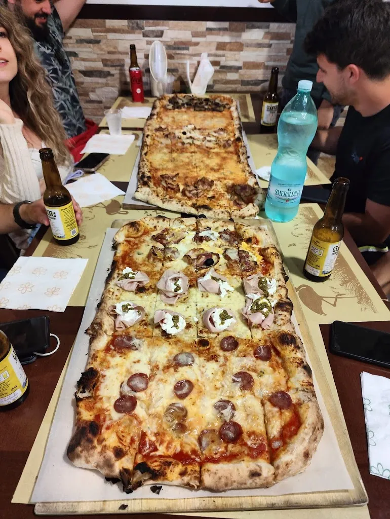 Germán Eleuterio_MetroPizzeria di Puseddu Danilo Ambrogio Virgilio_Ottana_recensione