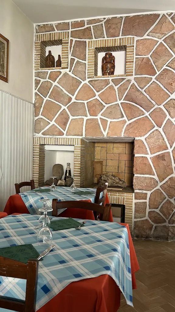 Li'er Wong_Trattoria Pes_Oschiri_recensione