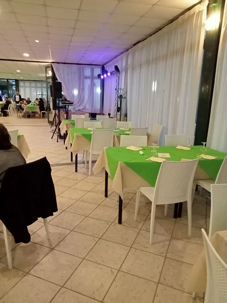 Giuseppe Iannibello_La Madonnina_Francavilla Fontana_review