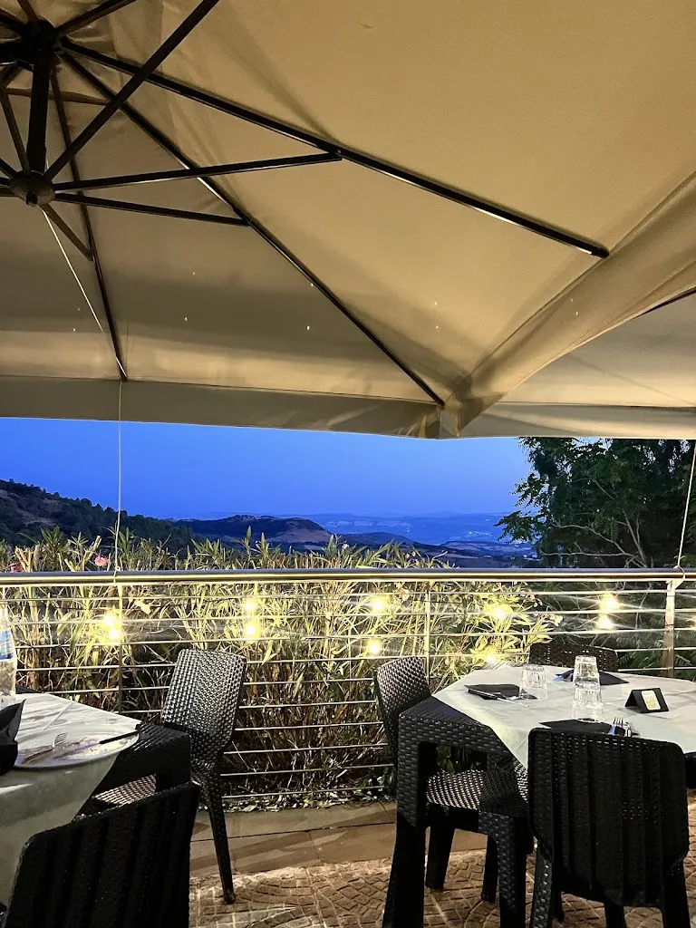 El Pueblo restaurant in Osilo