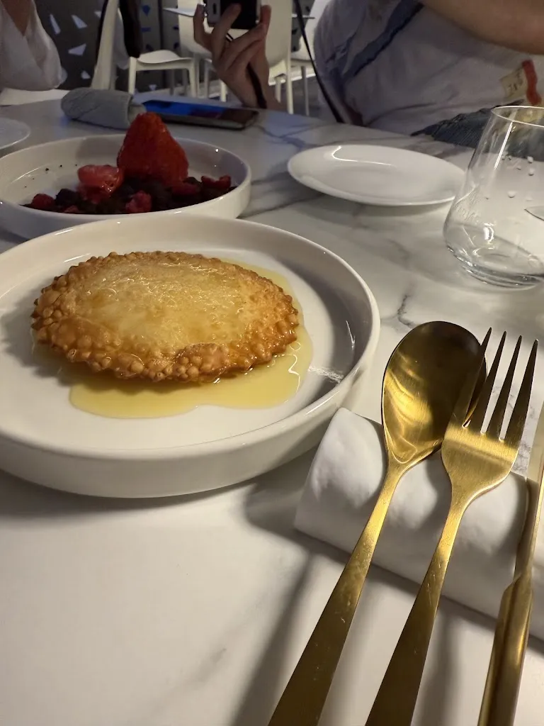 Andreea Alfie_KARJASA_Padru_review