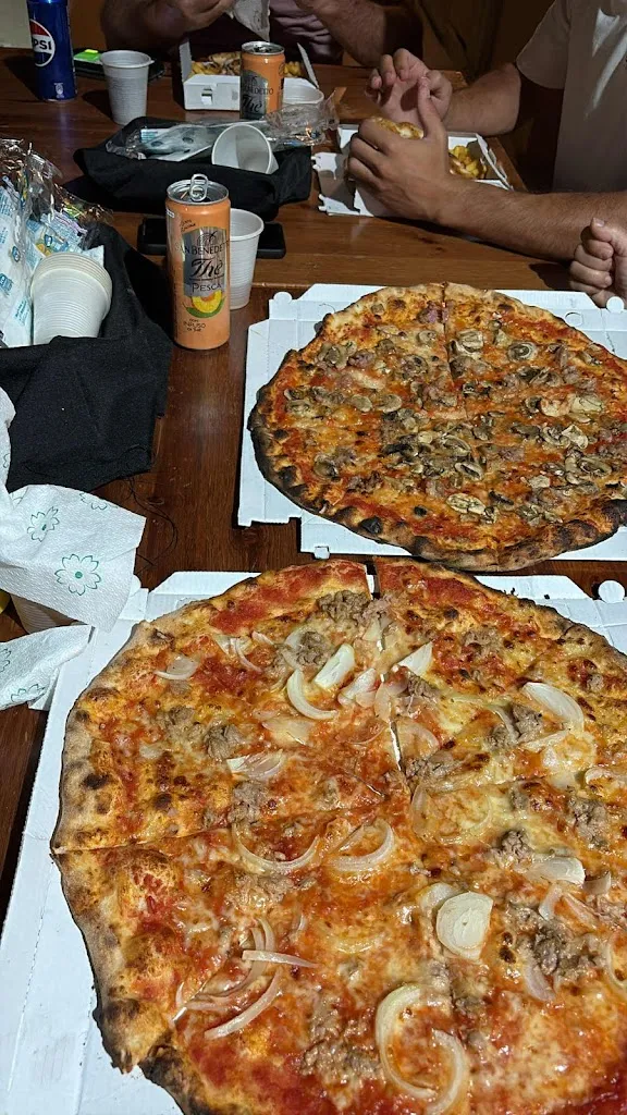 Renato Santos_UNDICIZERONOVE_Padru_review