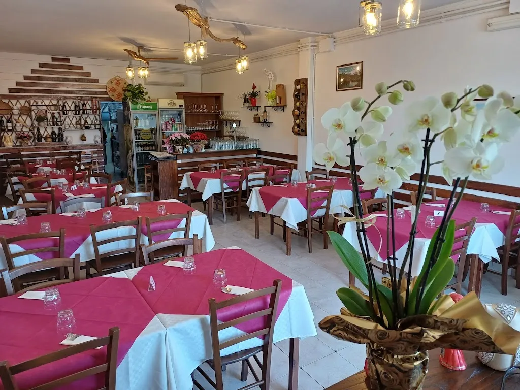 Trattoria Terra Amada restaurant in Padru