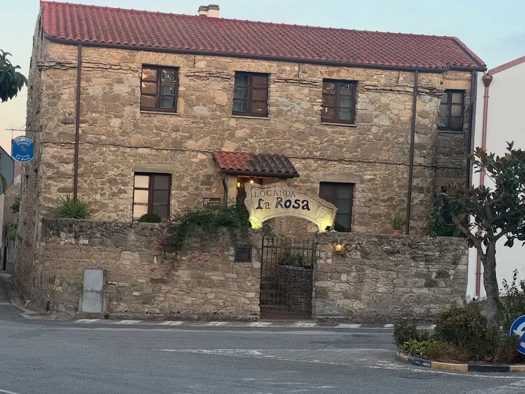 Konrad Mroczek_Locanda La Rosa di Sanna Fabiano_Pauli Arbarei_review