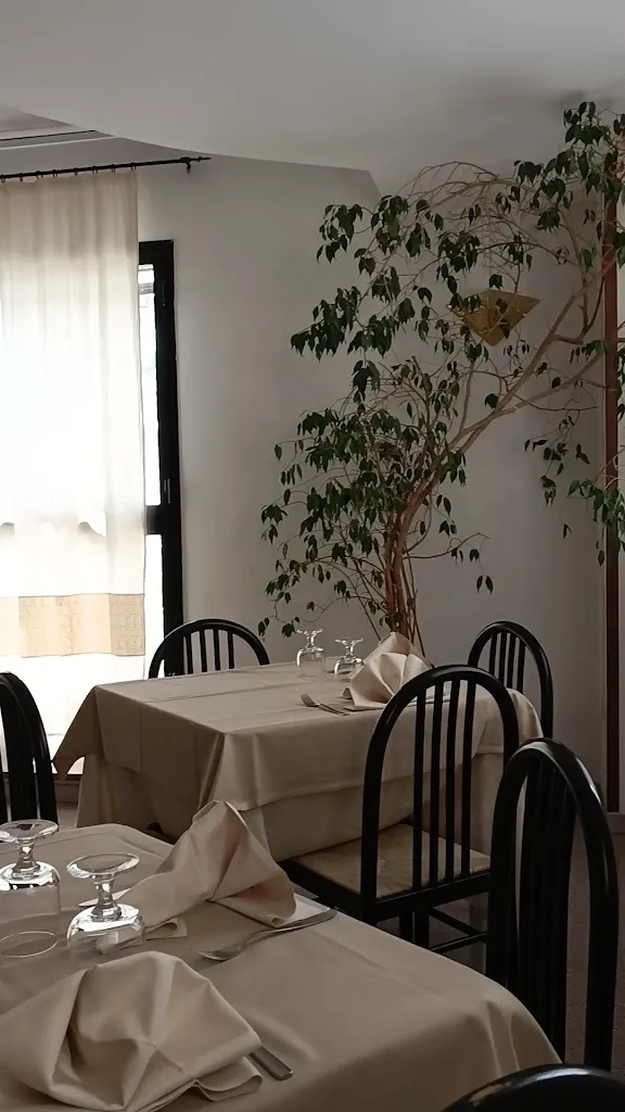 Le Liliacee_Ozieri_slider_image_2