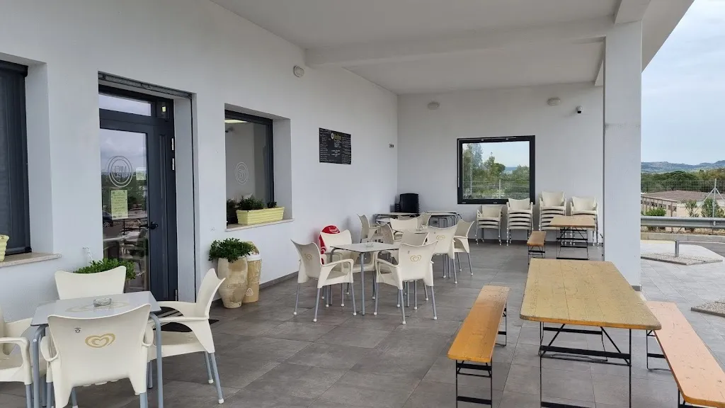 Quilivane Express restaurant in Ozieri