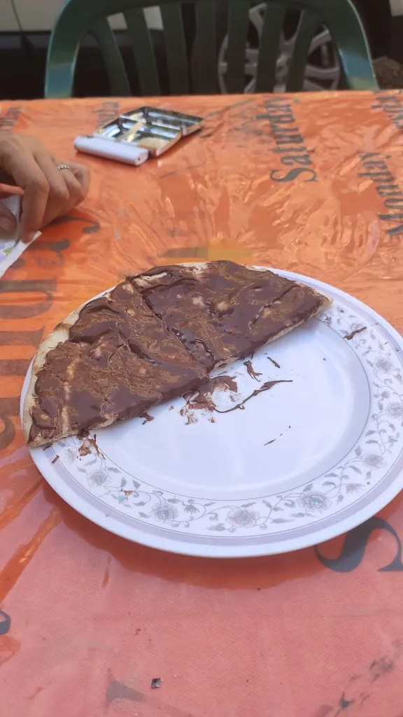 Lars Franke_Pizzeria Mezzaluna Di Nurchis Bruno_Ozieri_review