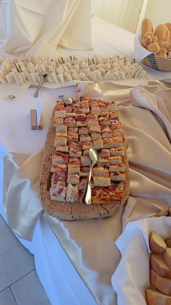 Luna Nuova - Ristorante Pizzeria - Location con Piscina - Matrimoni ed Eventi_Ozieri_slider_image_2