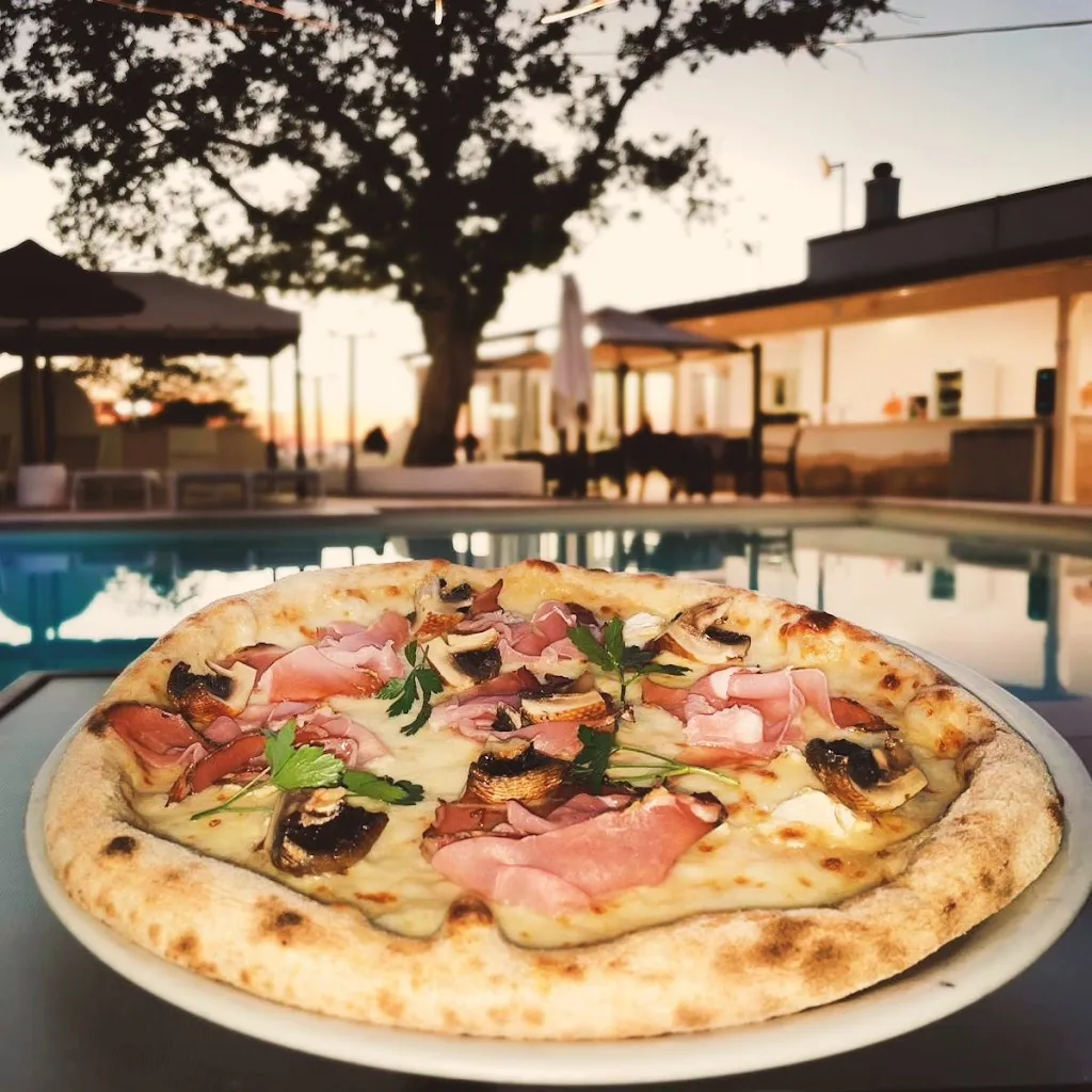 Luna Nuova - Ristorante Pizzeria - Location con Piscina - Matrimoni ed Eventi_Ozieri_slider_image_3