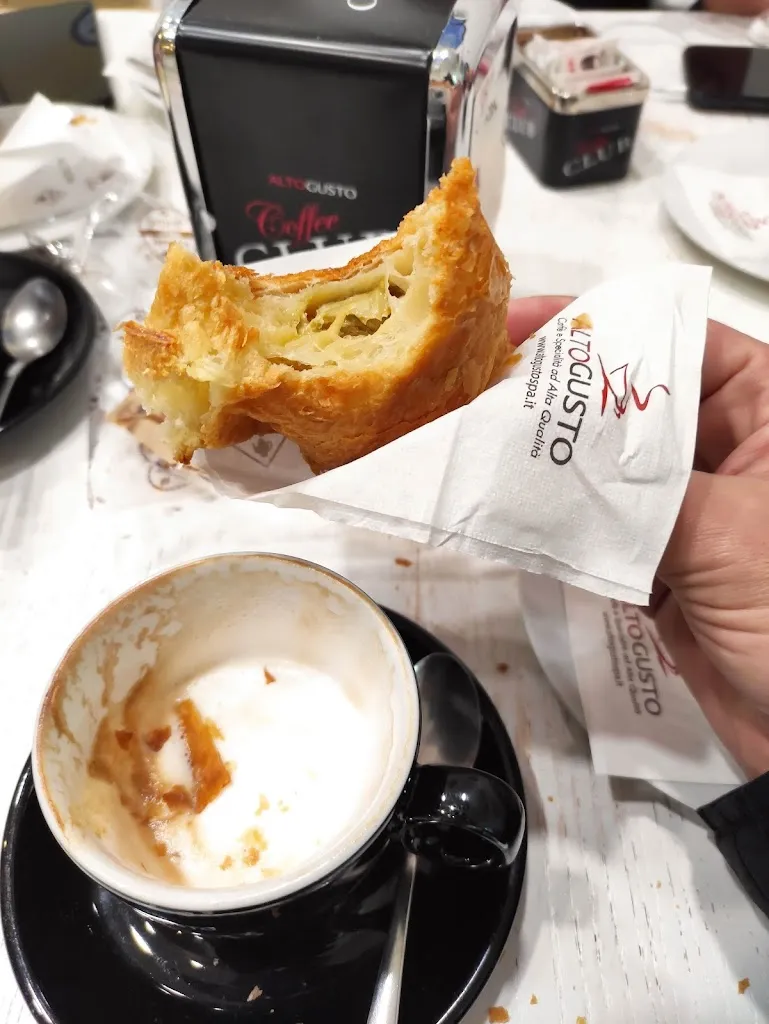 Claudio Spiga_Caffe' Torino_Ozieri_review