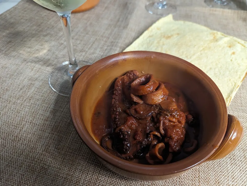 Arina Yakovenko_Materia Sarda_Perdasdefogu_review