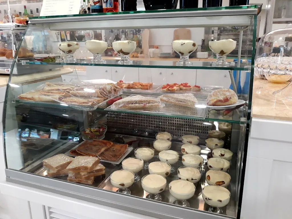 Civico 10 RISTOPIZZERIA_Perdasdefogu_slider_image_1