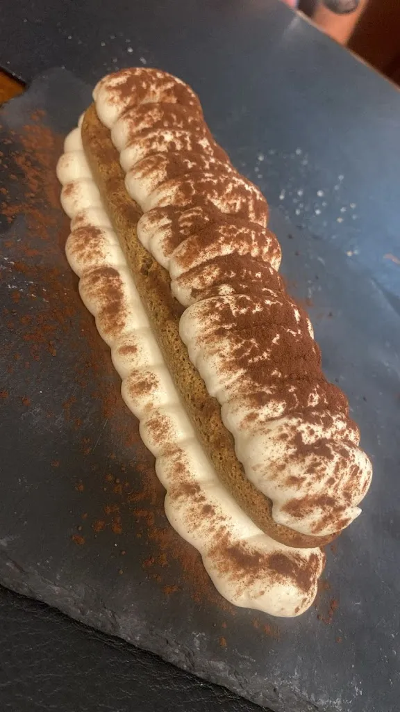 Miriam Cases_La Grotta_Ploaghe_review