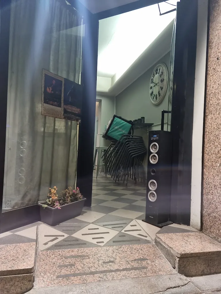 VISHNU PRASAD K_Pizzeria da Franz_Ploaghe_review