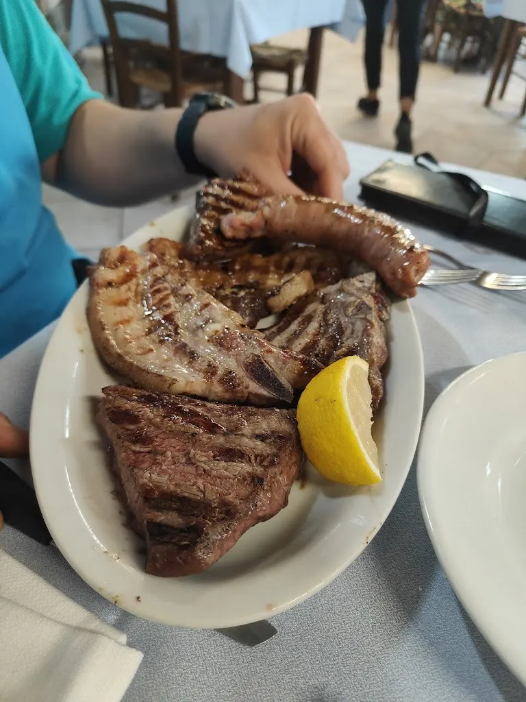 Carl'Isaac Gatt_Ristorante Il Porticciolo_Palau_review