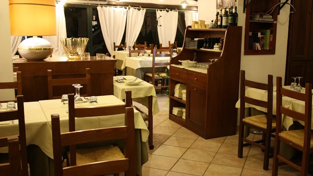 Ristorante C'era Una Volta restaurant in Palau