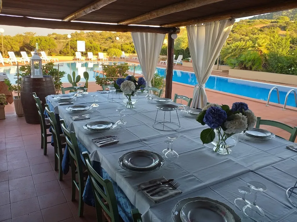 Ristorante Su Sirbone restaurant in Palau