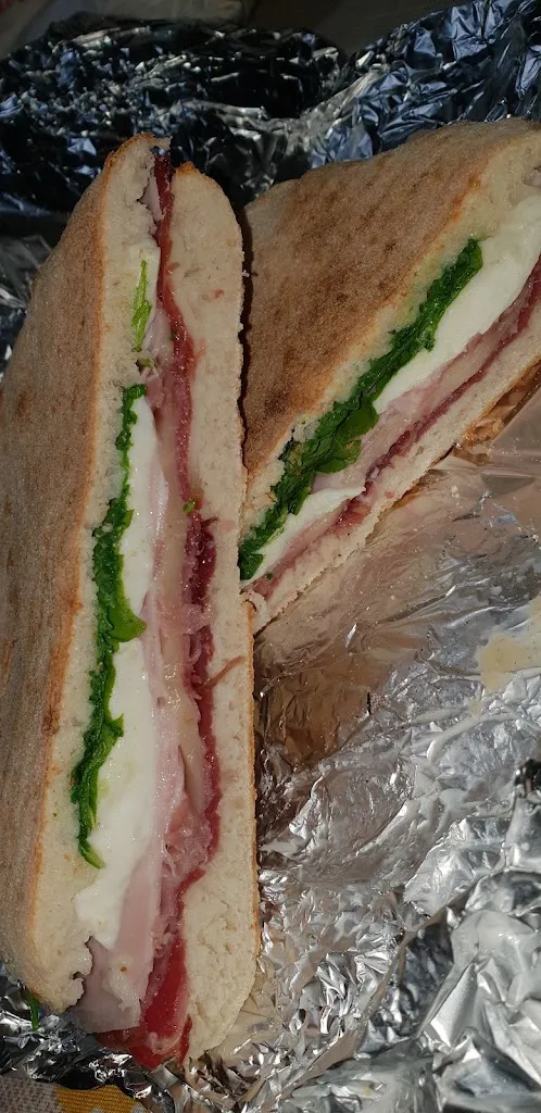 Menu_Pizzeria Queen's_Francavilla Fontana_image_8