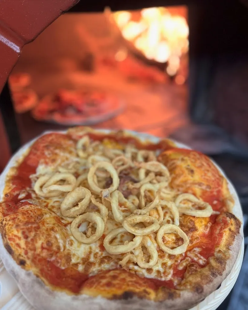 La Plaza - Pizzeria/Paninoteca di Massimo Cadau restaurant in Pozzomaggiore