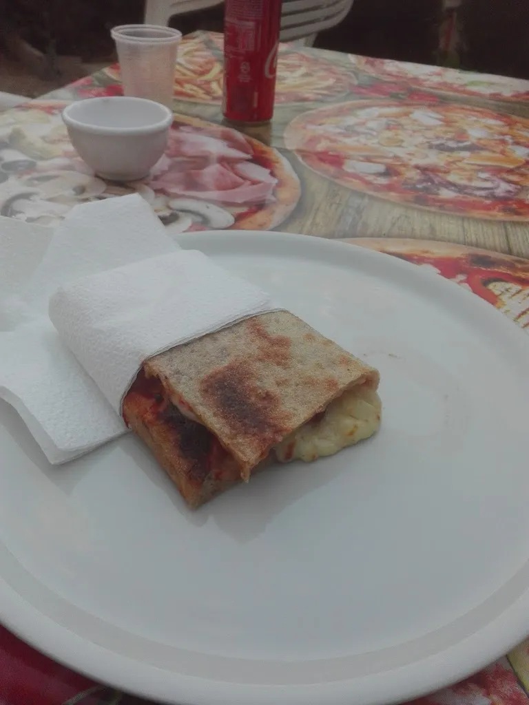 Pizzeria Millecolori_Pozzomaggiore_slider_image_2