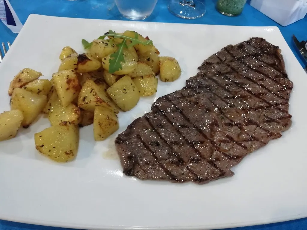 Berna Incani_Ristorante Pizzeria L'Elisir_Pozzomaggiore_review