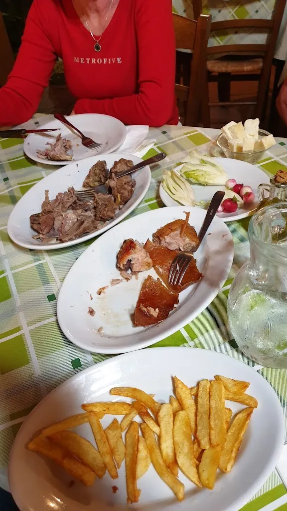 Ferenc Janni_Bachile Bertula Agriturismo_Riola Sardo_review