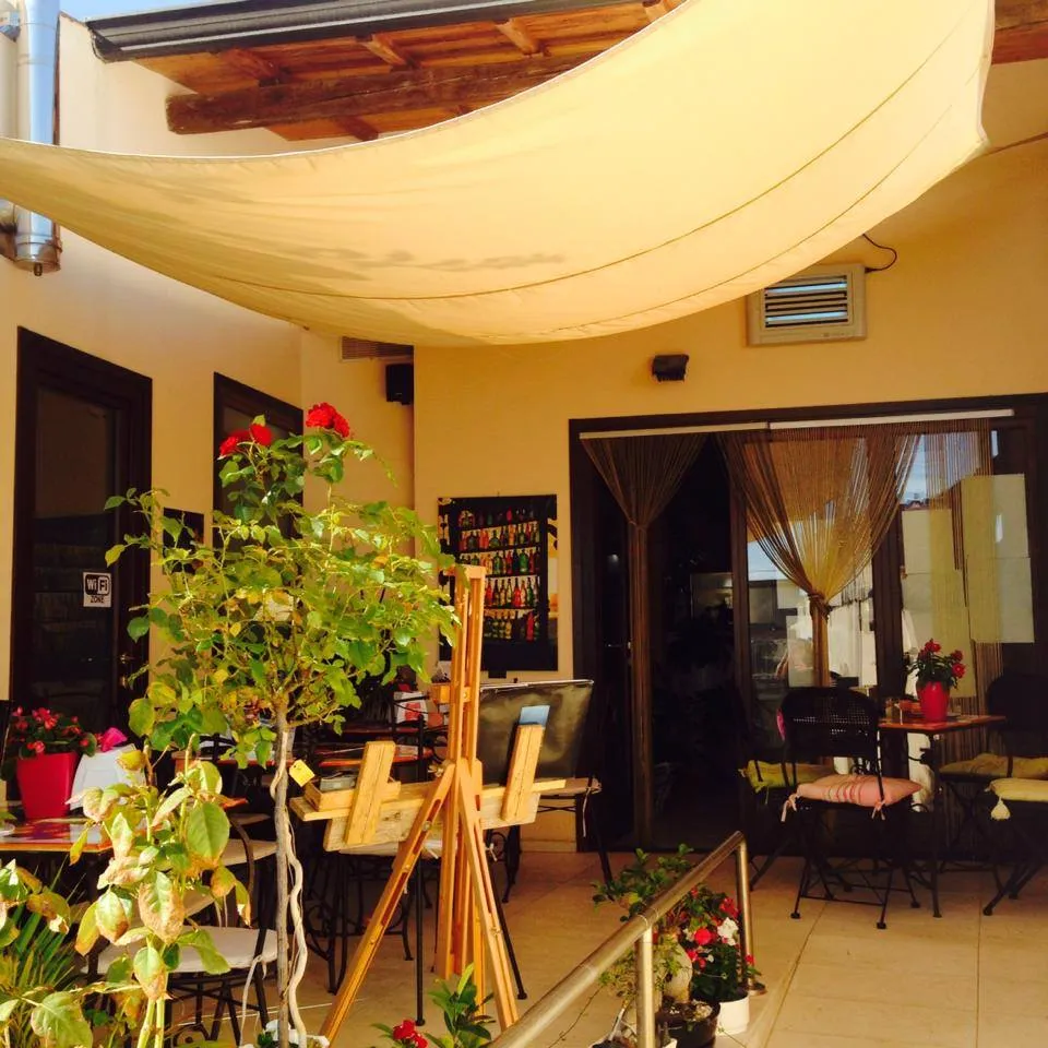 Pasticceria Dolce & Salato restaurant in Riola Sardo